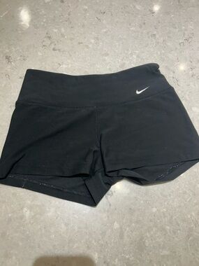 Black Nike pros shorts S